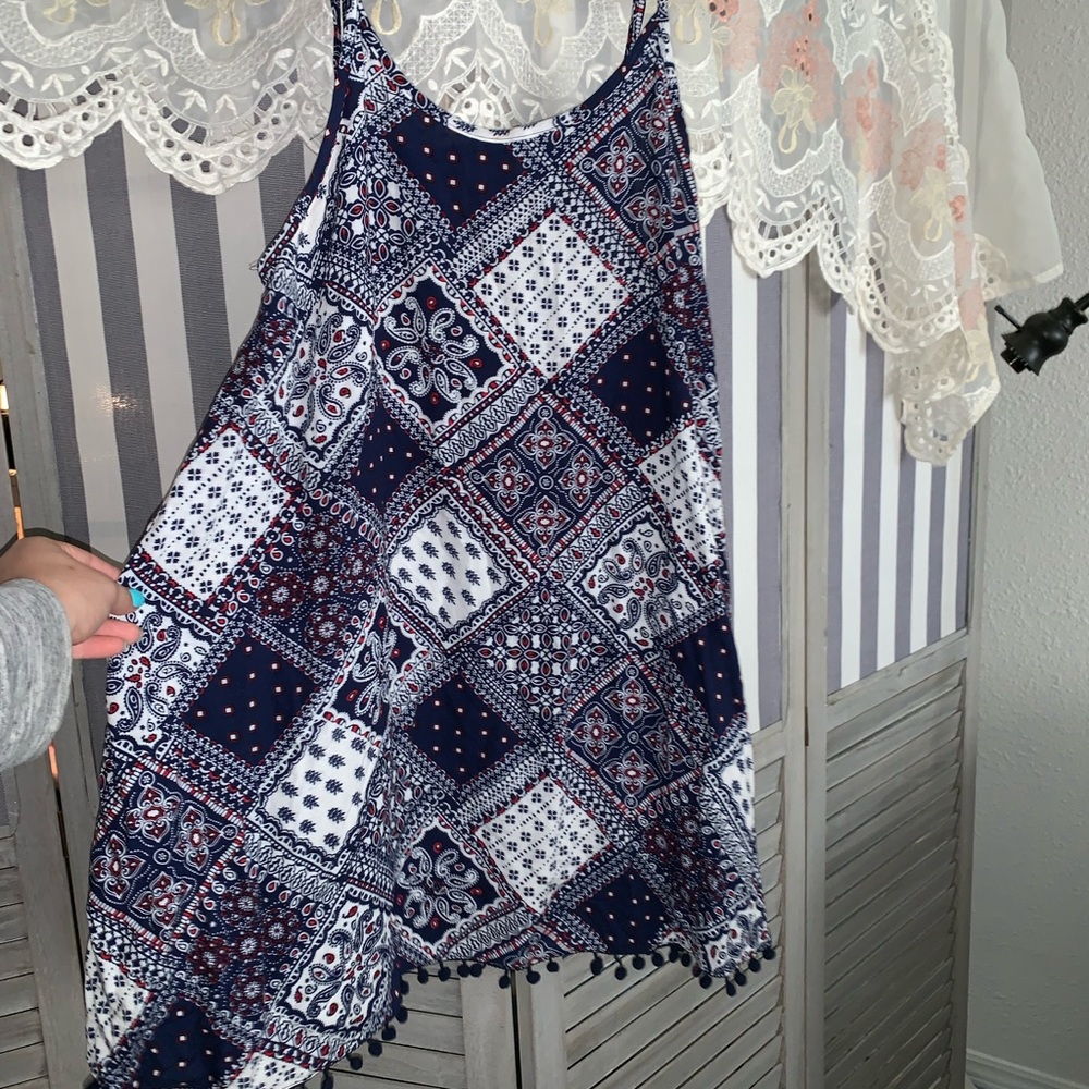 🛑 SOLD 🛑.    Dark blue, white and red dress!